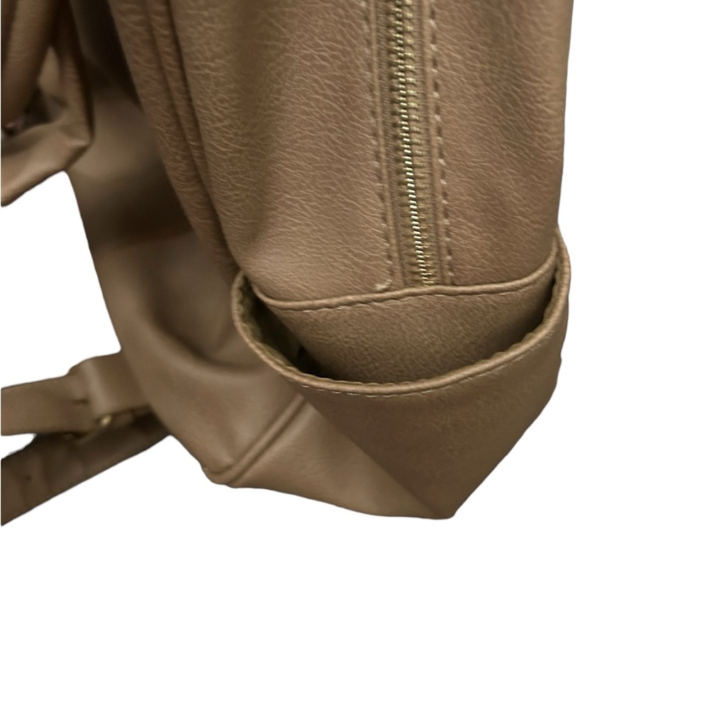 Underonesky - Brown Backpack - Picture 6 of 14